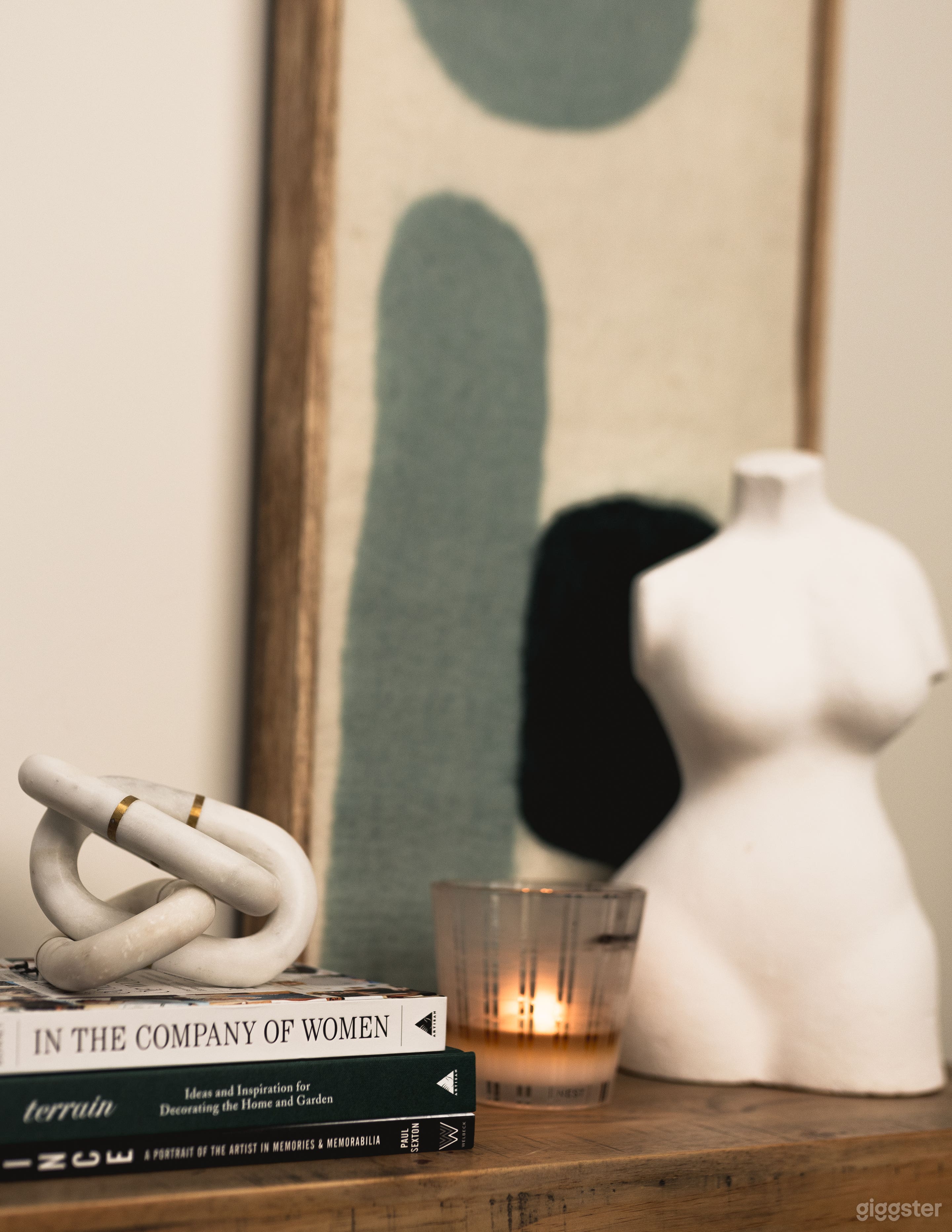 Modern City Retreat  Photo 4