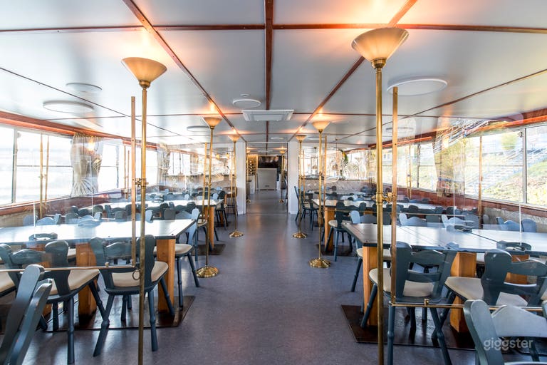 MS Wilhelma
Innen 
