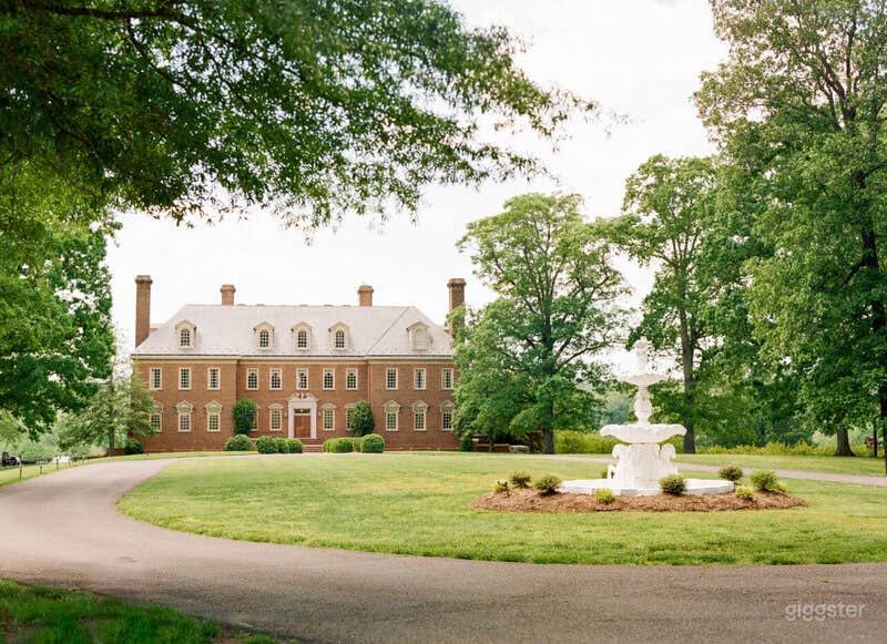 The Front Lawn Photo 1