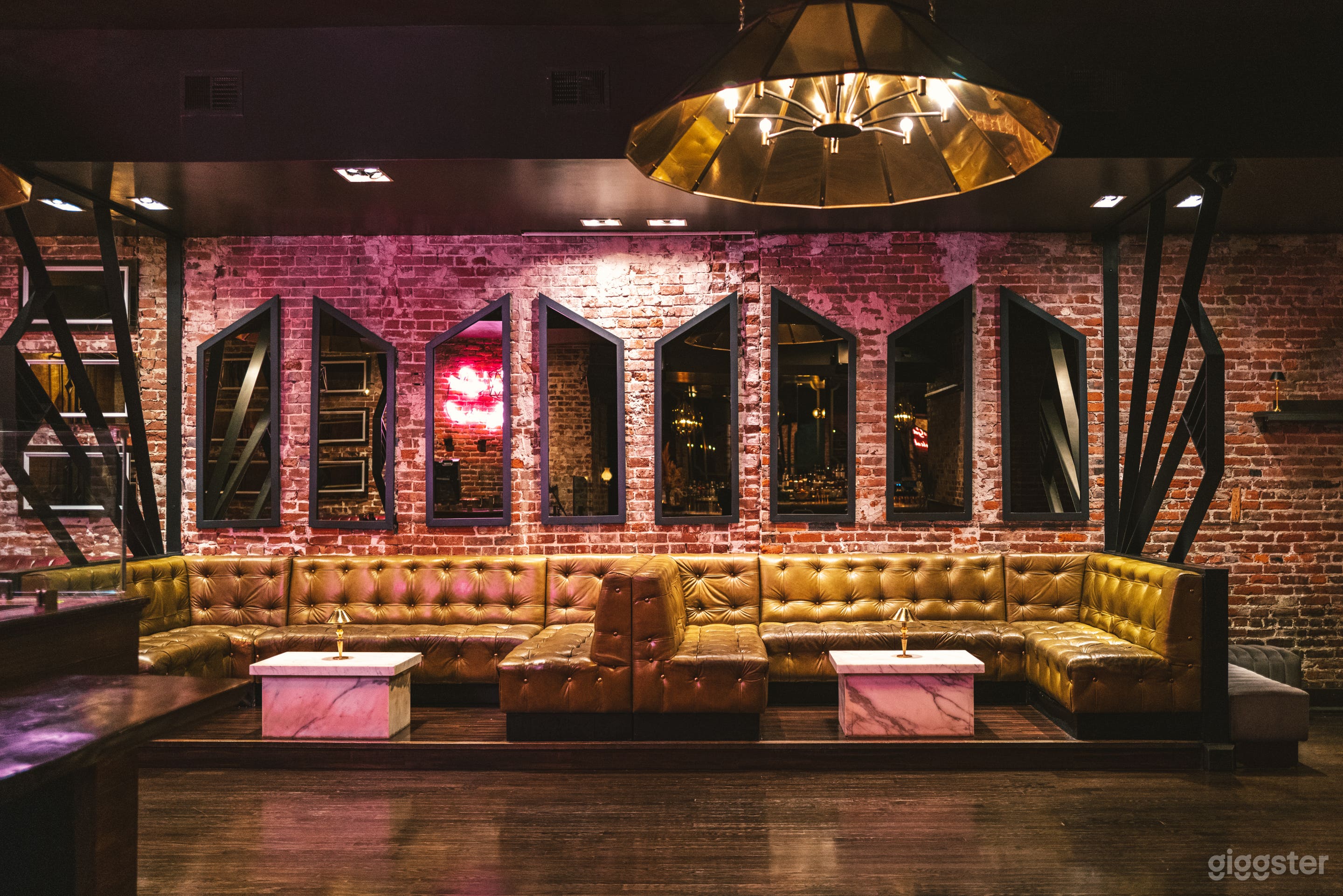 Art Deco / Mod / Old Hollywood Event Venue  Photo 2