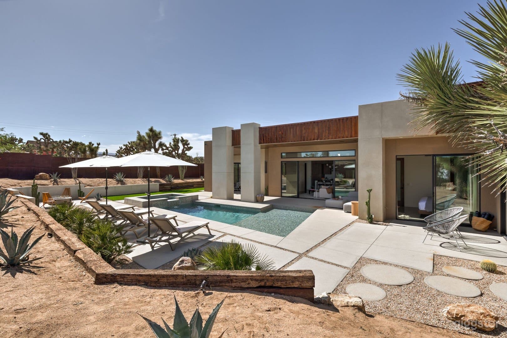 Modern Compound w Pool Photo 3