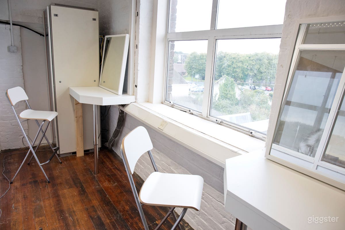 The South Studio Experience for Photoshoots Photo 3