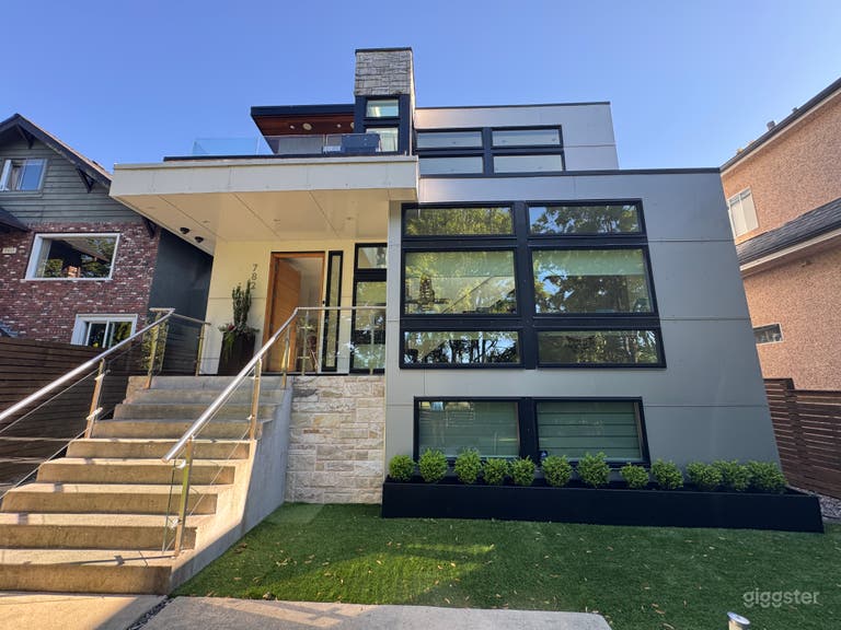  Bright Elegant Vancouver Home for Film & Photo 