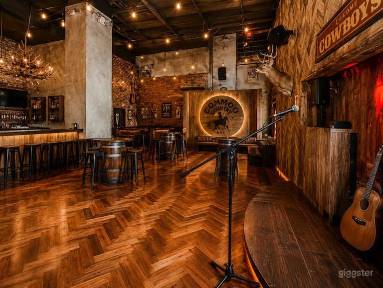  Locale Rustico a Tema Country a New York 
