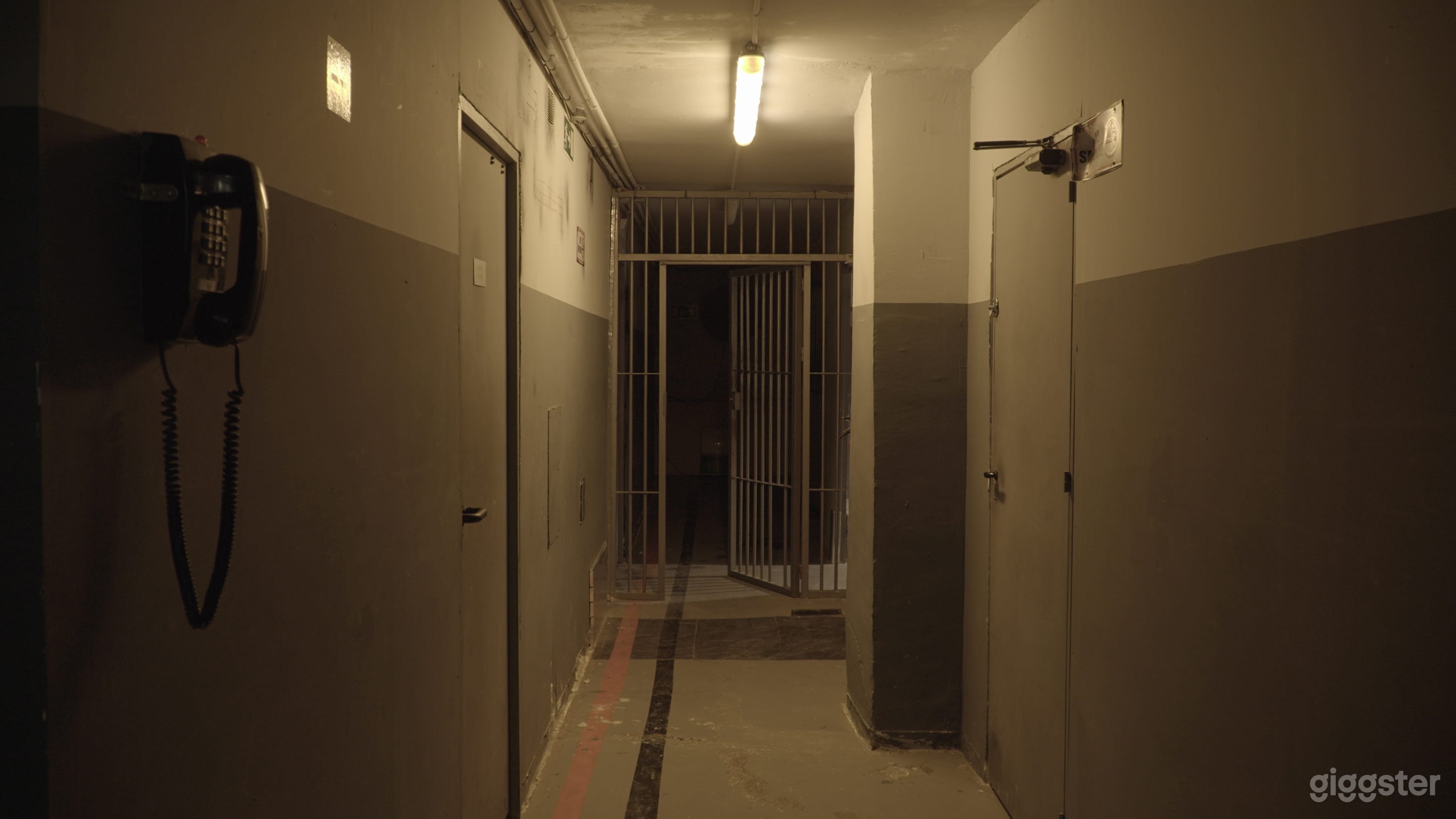 High Security Prison Escape Room (Full Buyout) Photo 2