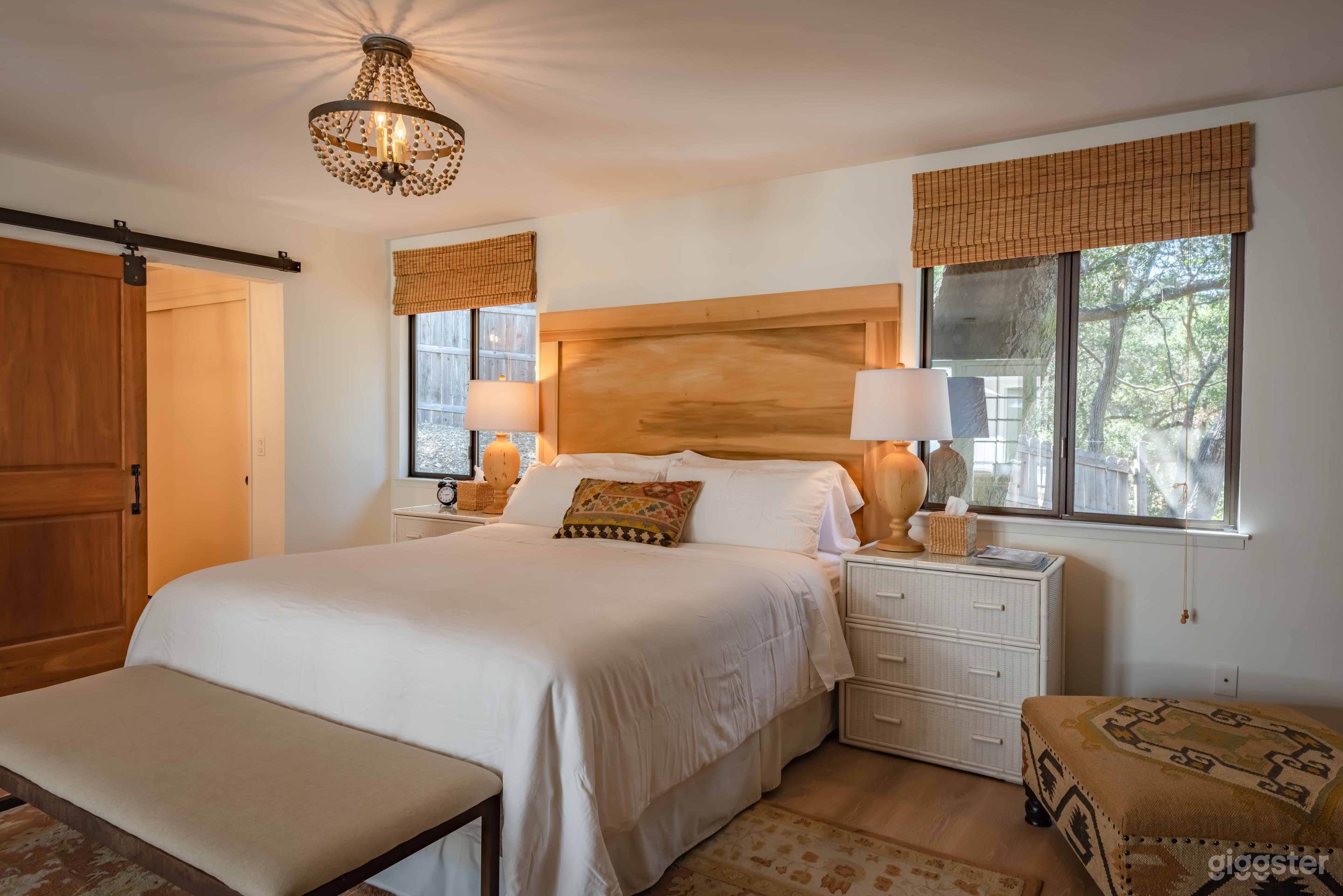 Vintage Treehouse Photo 3