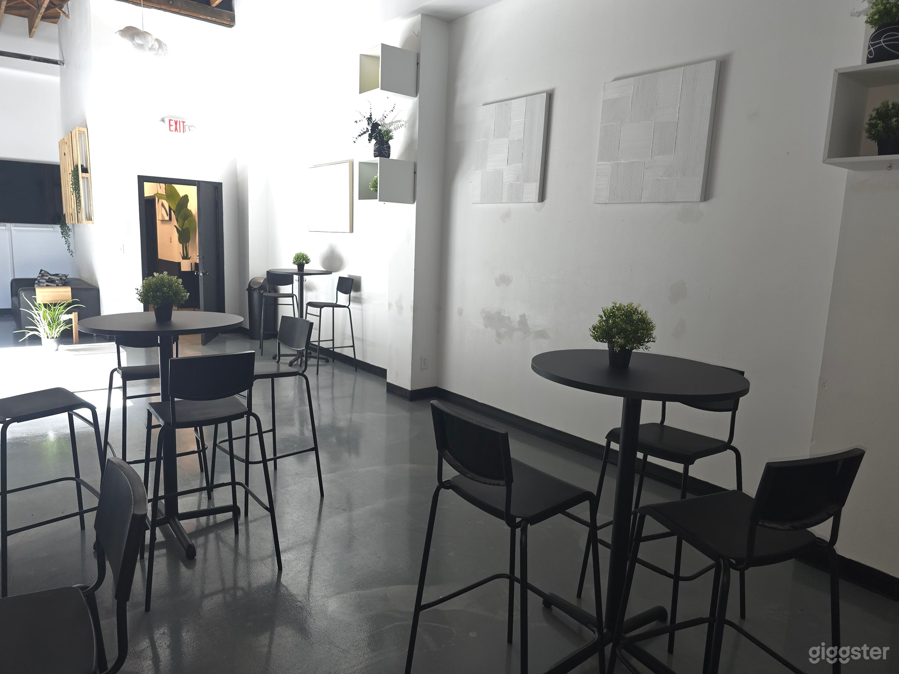 Valia East Event Space | Creative Studio + Shop Photo 4