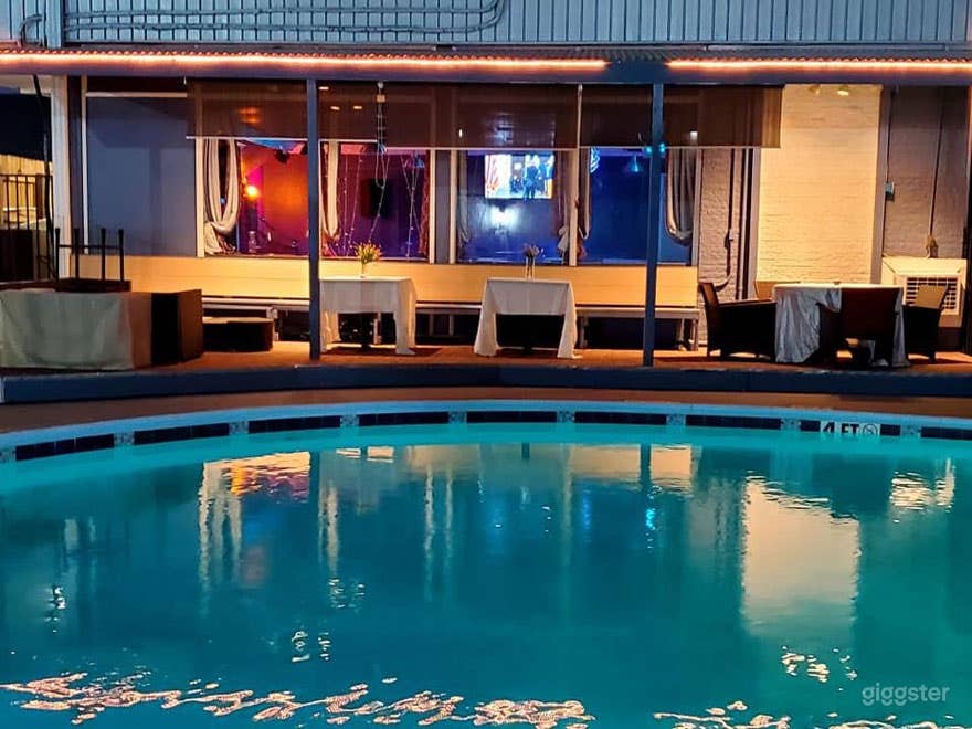 Refreshing Outdoor Pool in Arlington Photo 1