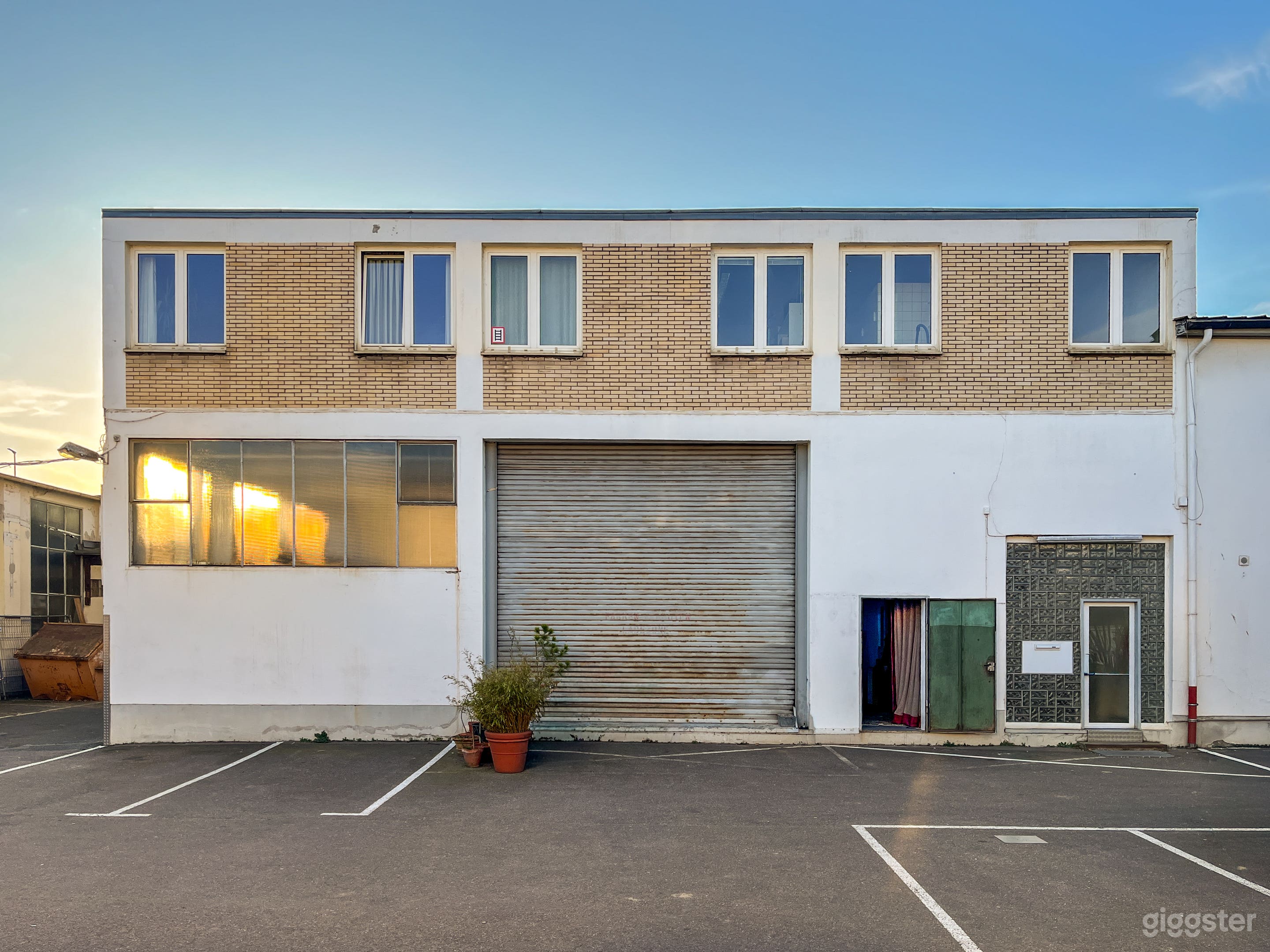 Einzigartiges und kreatives Industrie-Loft Foto 3