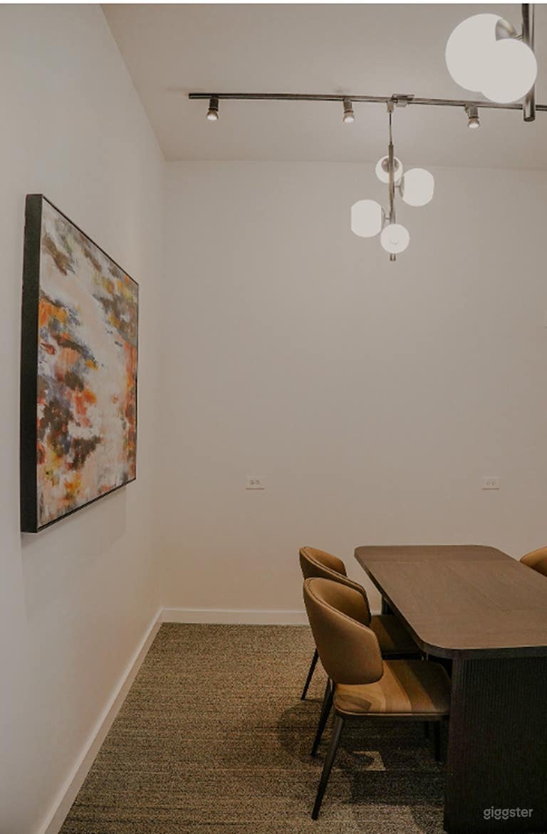  Modern Private Office Space 