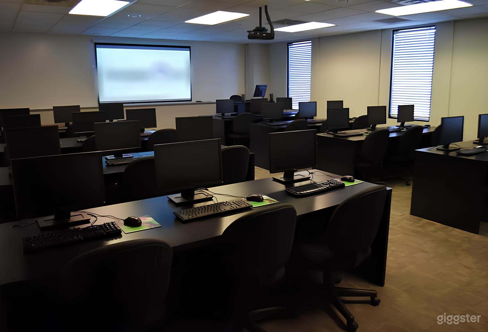 Van Buren Room Photo 2