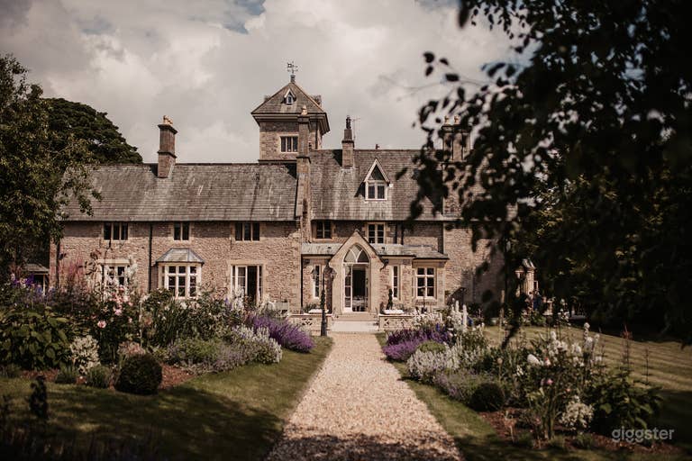  Back of house, south-west facing 