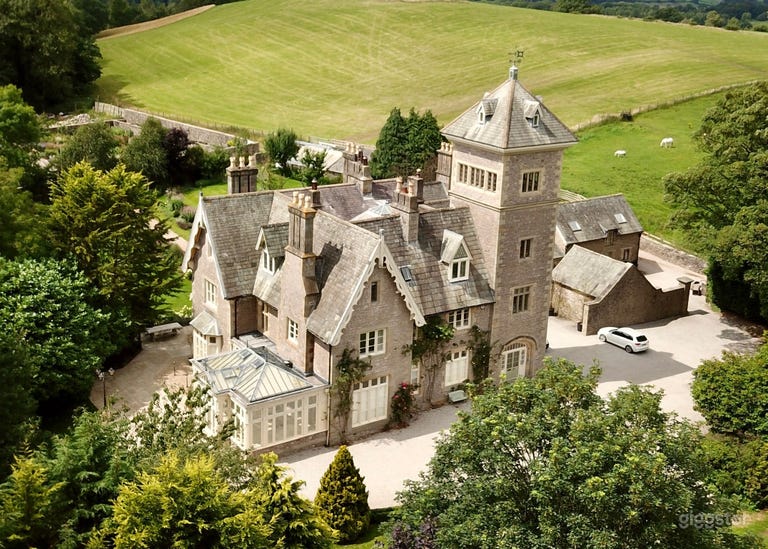  Private Country Estate with diverse film backdrops 