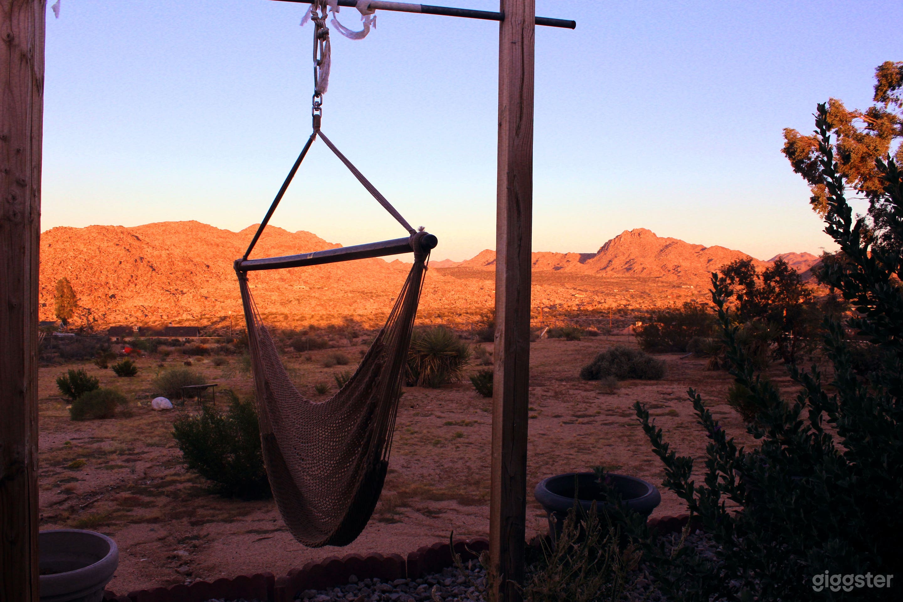 Contemporary Joshua Tree Ranch w/ Sweeping views Photo 3