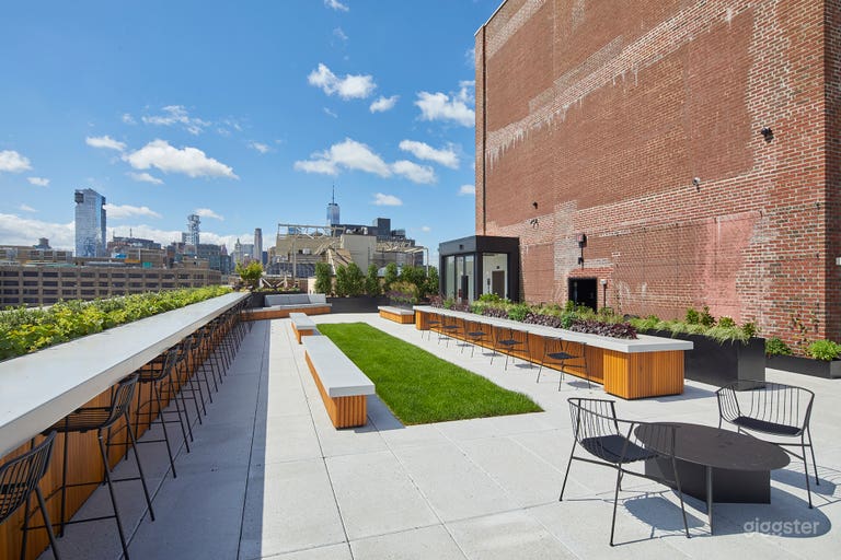  Modern Rooftop Space with Views 