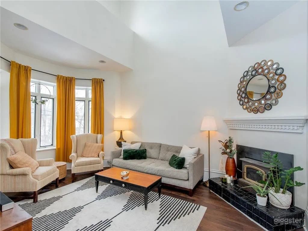 Beautiful Unique Victorian Home Photo 1