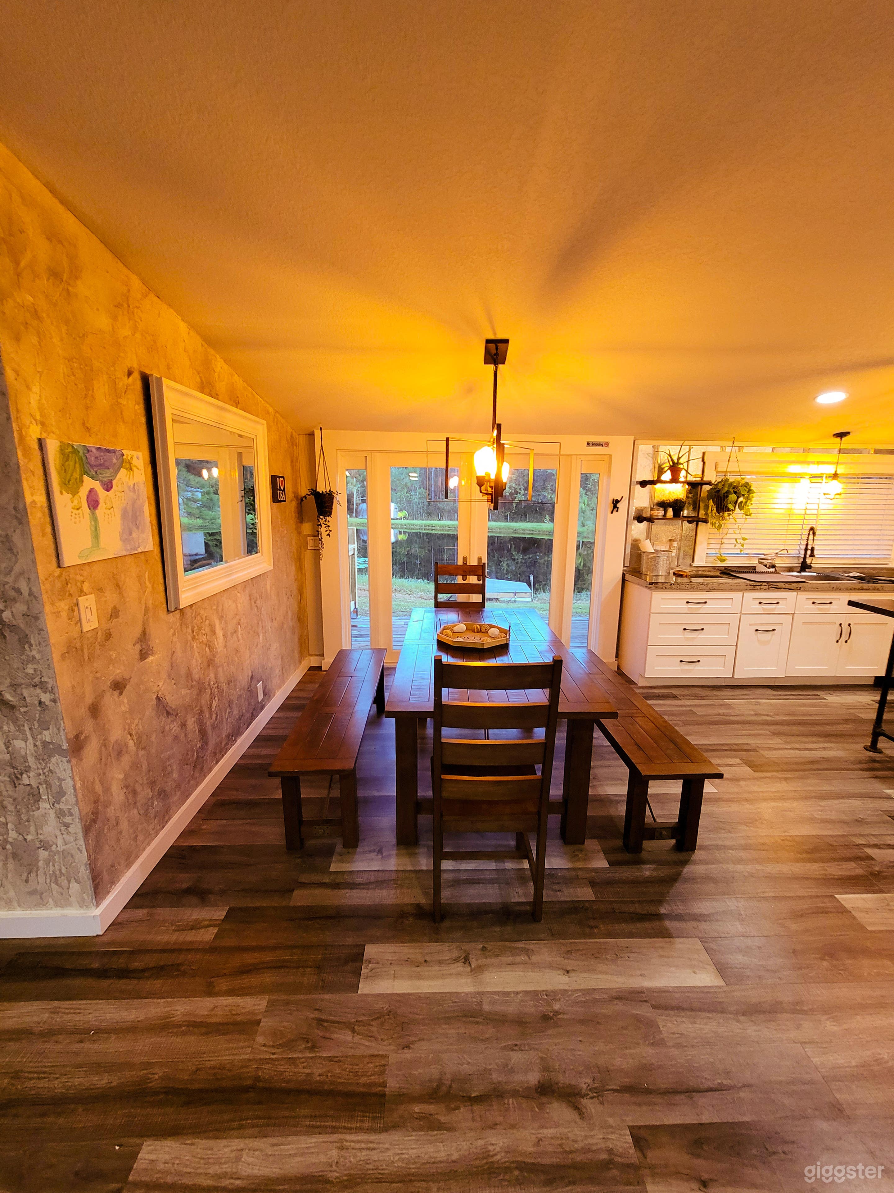 ENTIRE HOUSE INSIDE A FOREST AND PRIVATE Photo 4