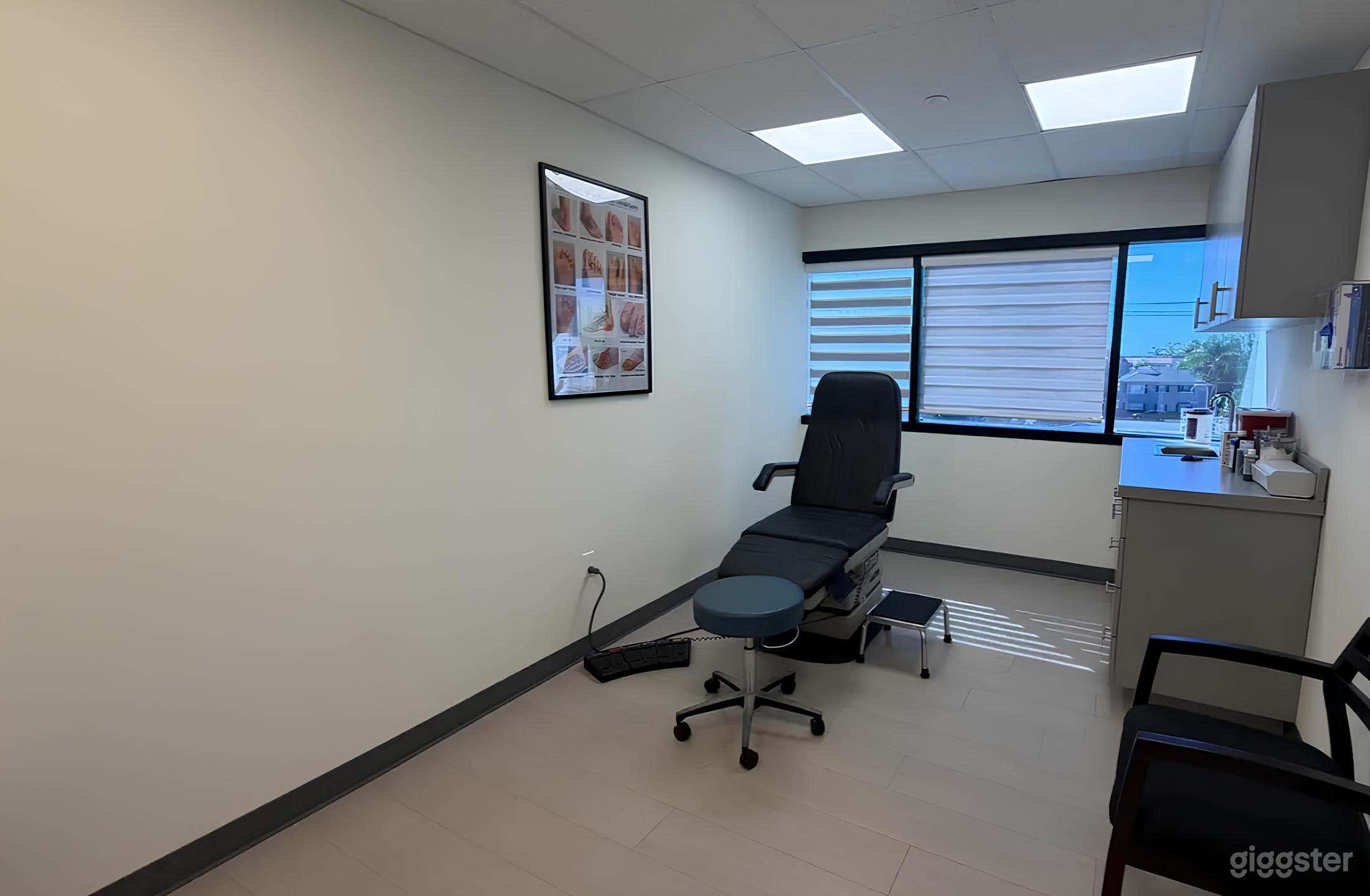 Clean and Stylish Doctor's Clinic Photo 3