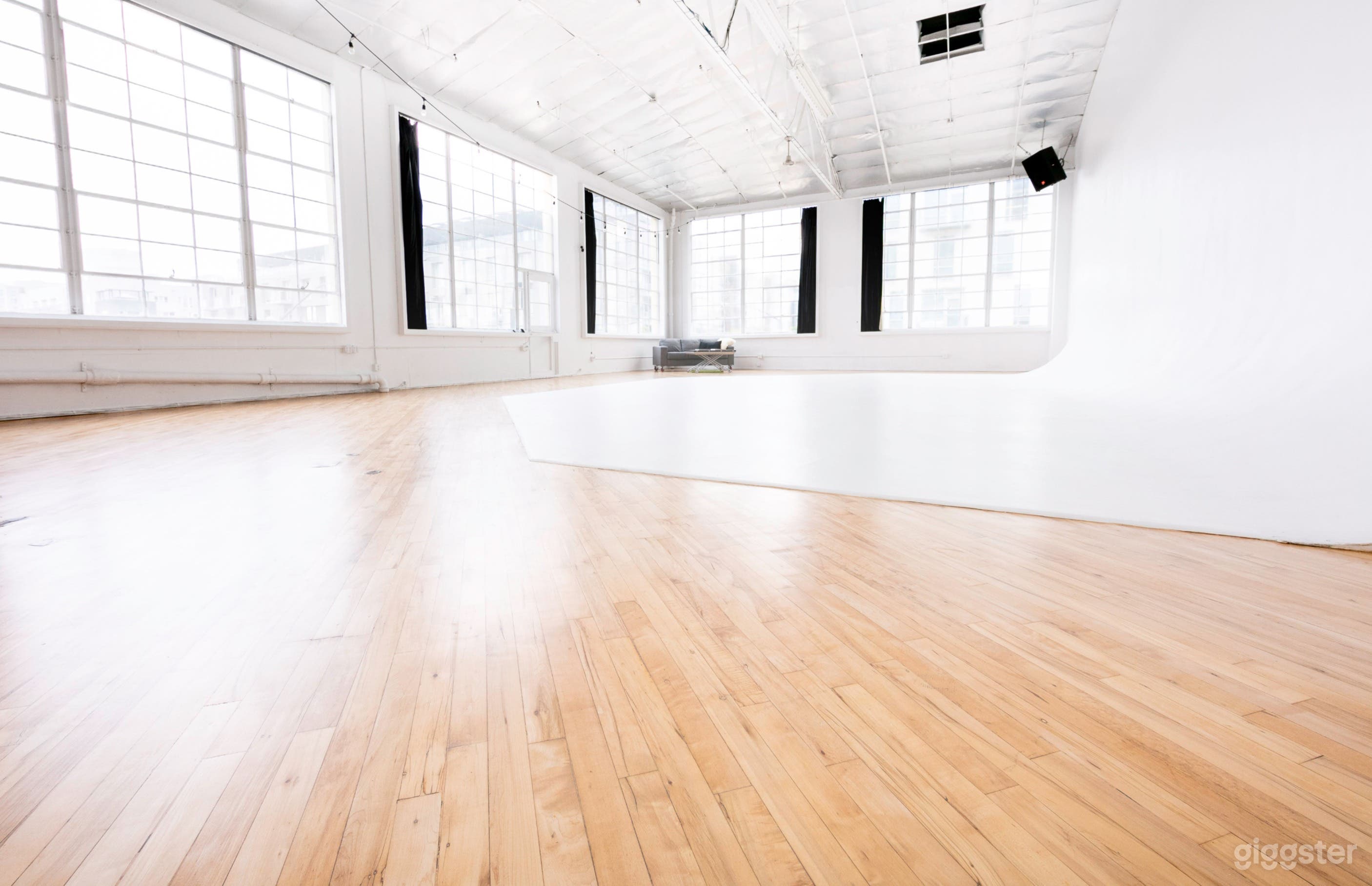 Downtown Photo Studio and Event Space Photo 1