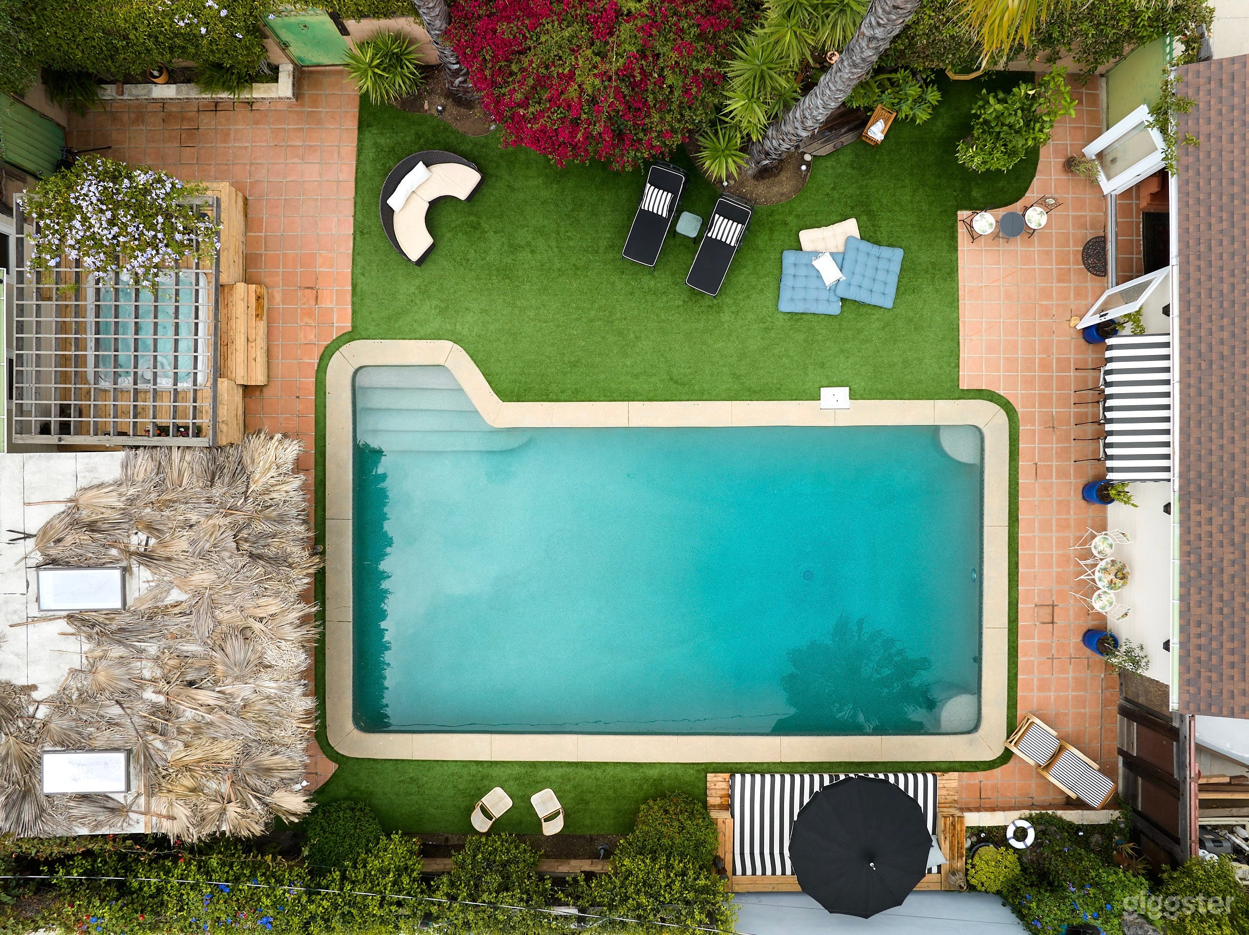 Jungalow Oasis Home w/ Large Pool & Casita Photo 2