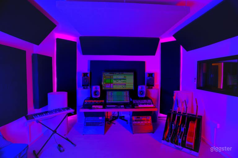  Large Recording Studio in East London 