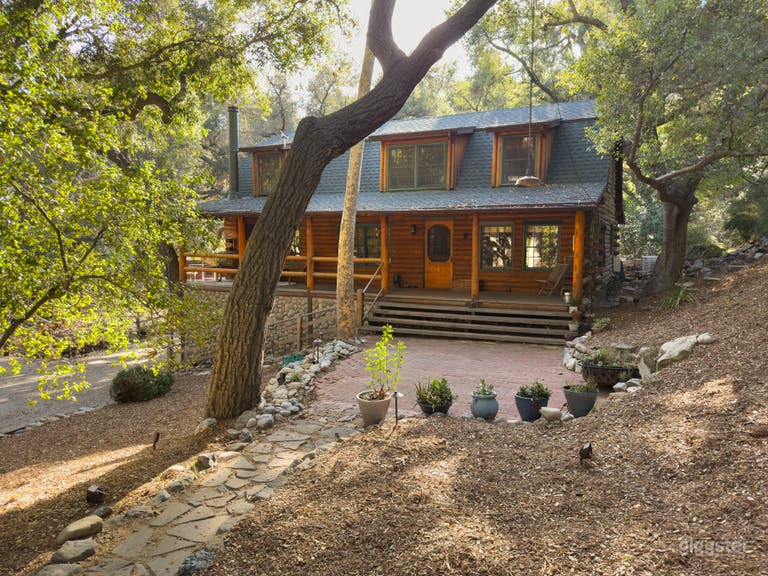 Kelly Gulch Cabin - Hollywood's Favorite Log Cabin 