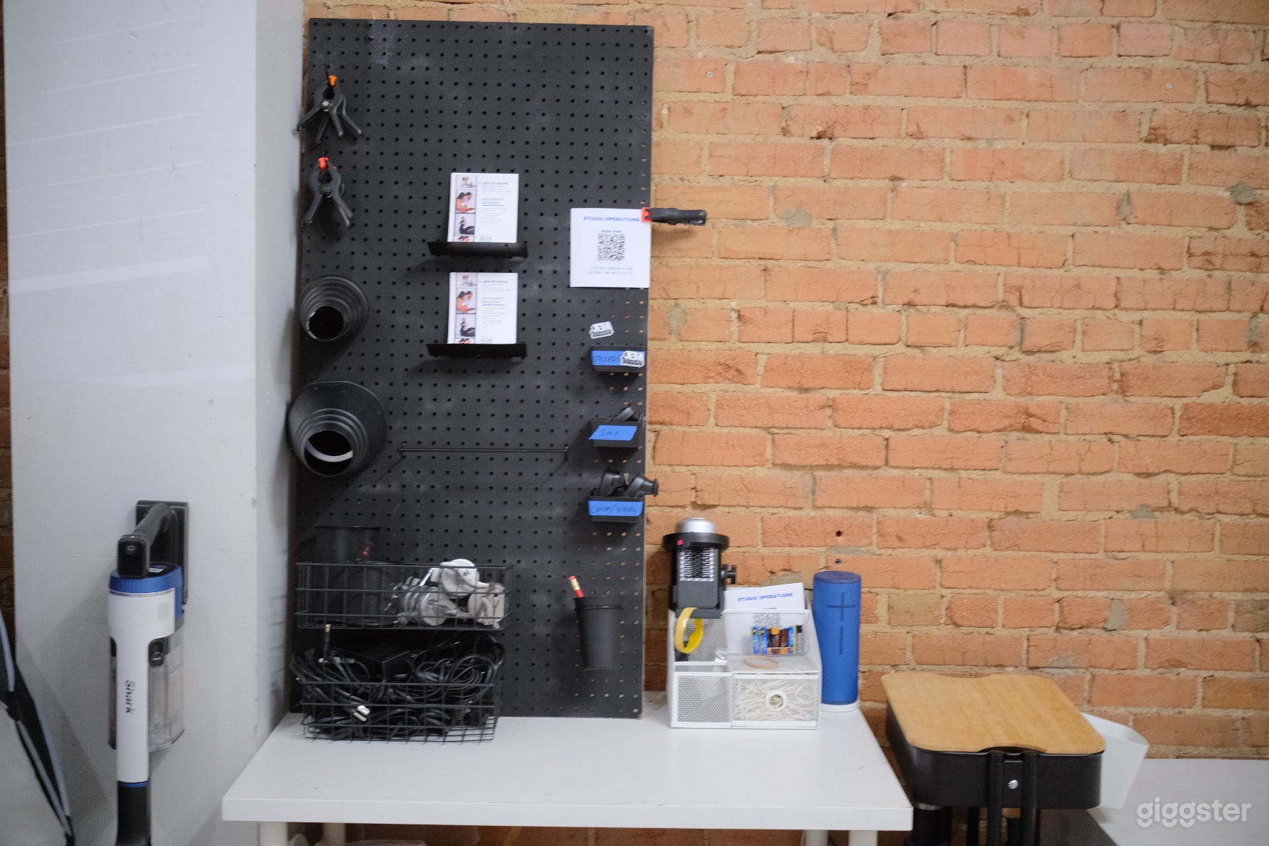 **NEW** Pro Lighting Photography Studio in Dallas Photo 4