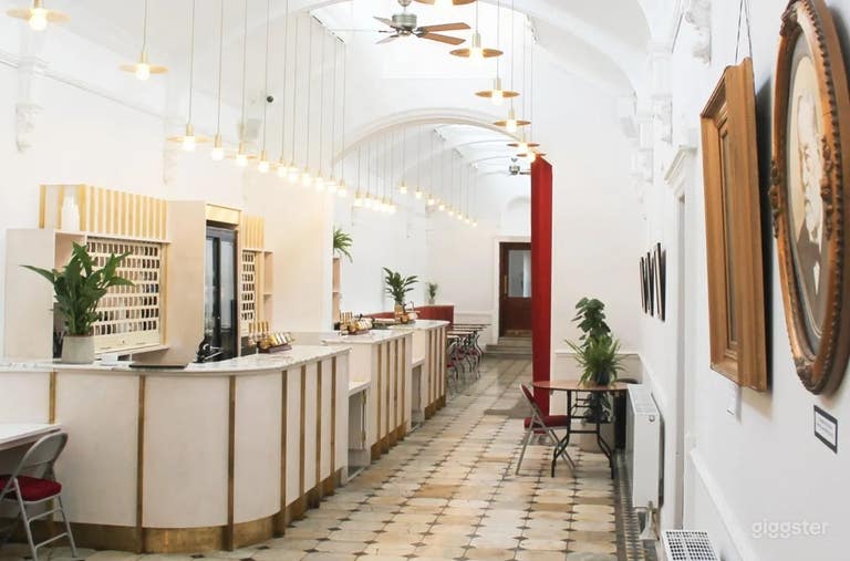  Gallery, Social Cafe and Coworking Space 