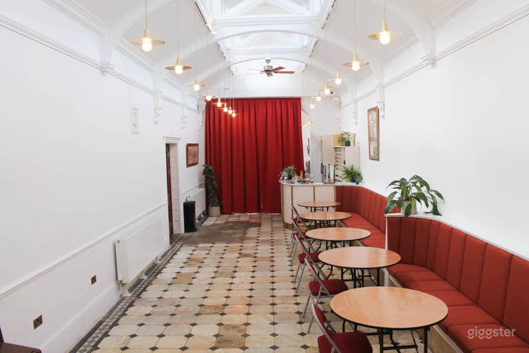  Gallery, Social Cafe and Coworking Space 