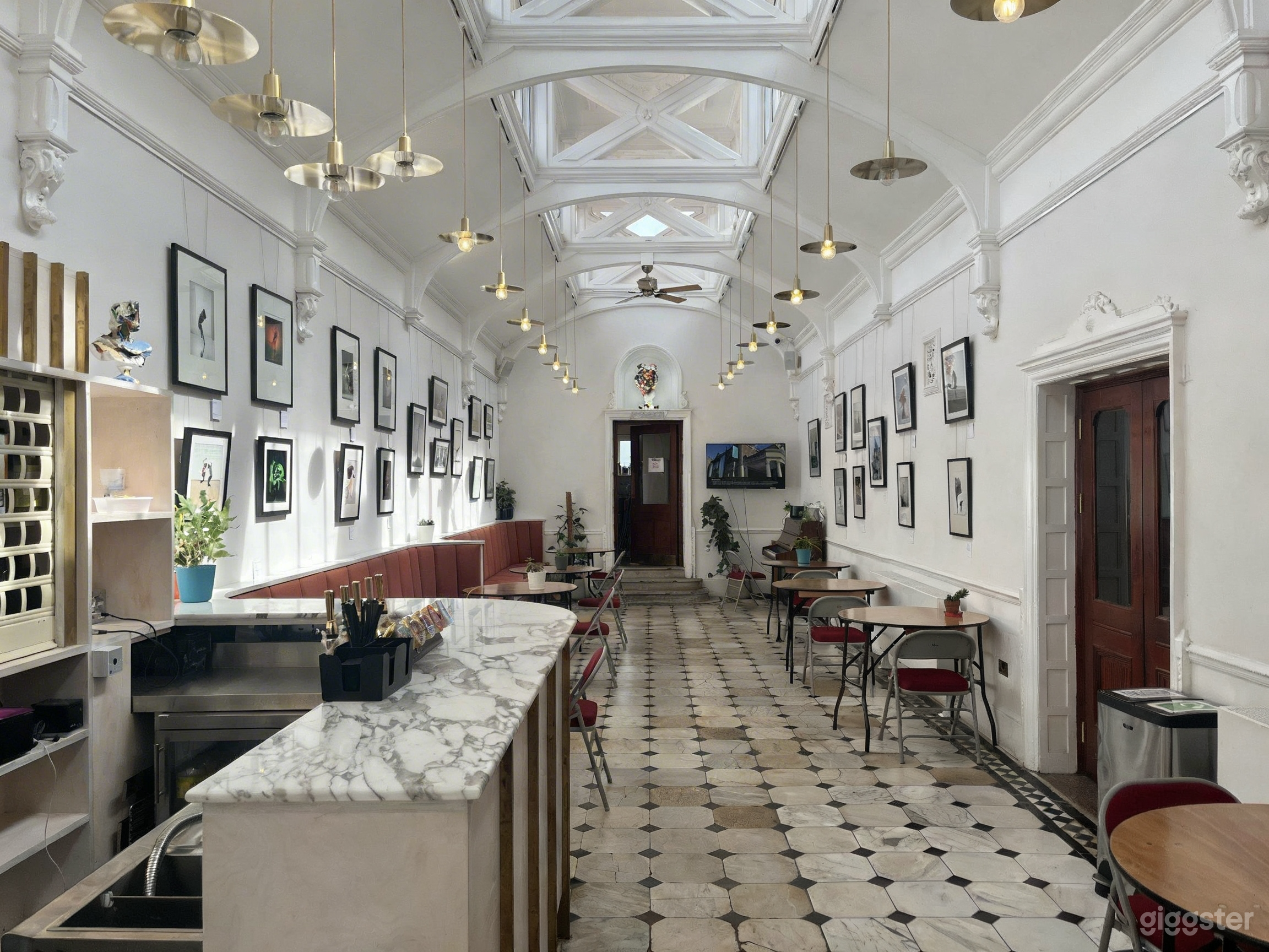 Gallery, Social Cafe and Coworking Space Photo 2