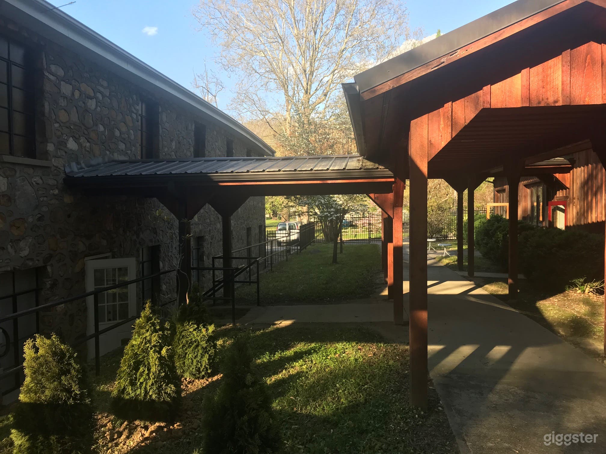 Rustic Events Space Photo 4