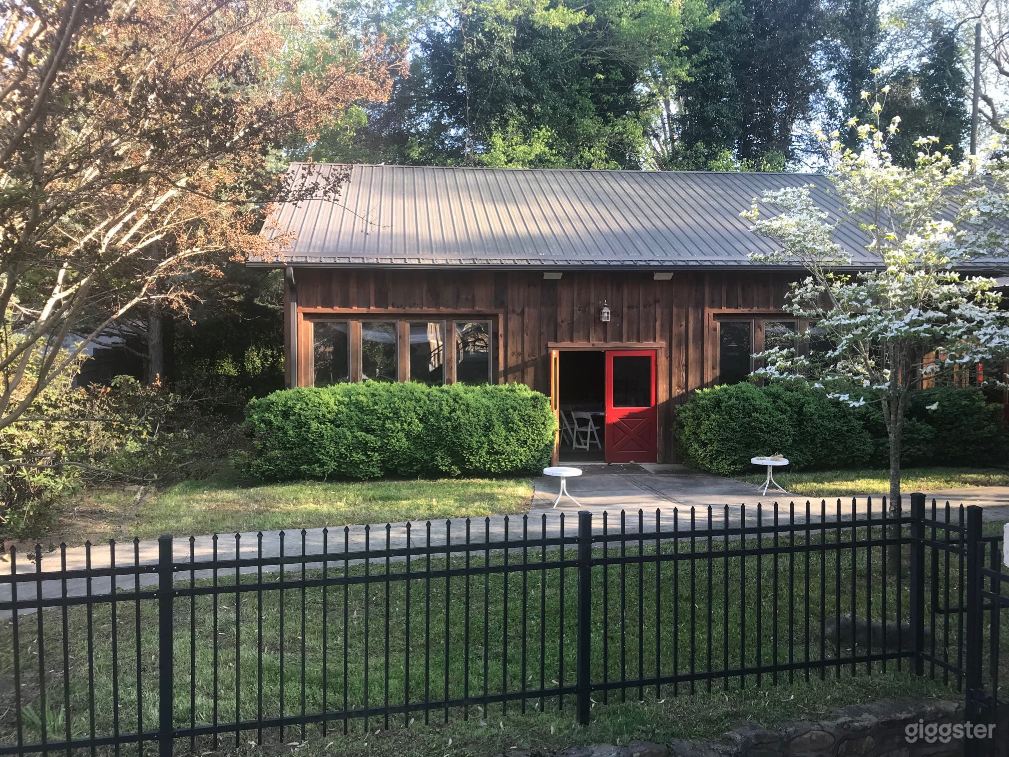 Rustic Events Space Photo 3