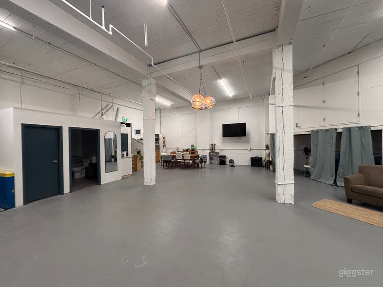  Gallery & Event Space for Workshops, Rehearsals & Shoots 