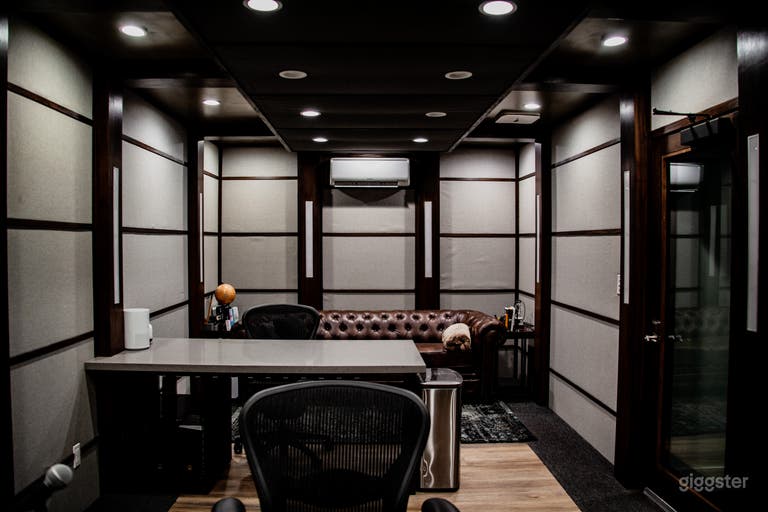  State of the Art Recording Studio - Valley/LA 