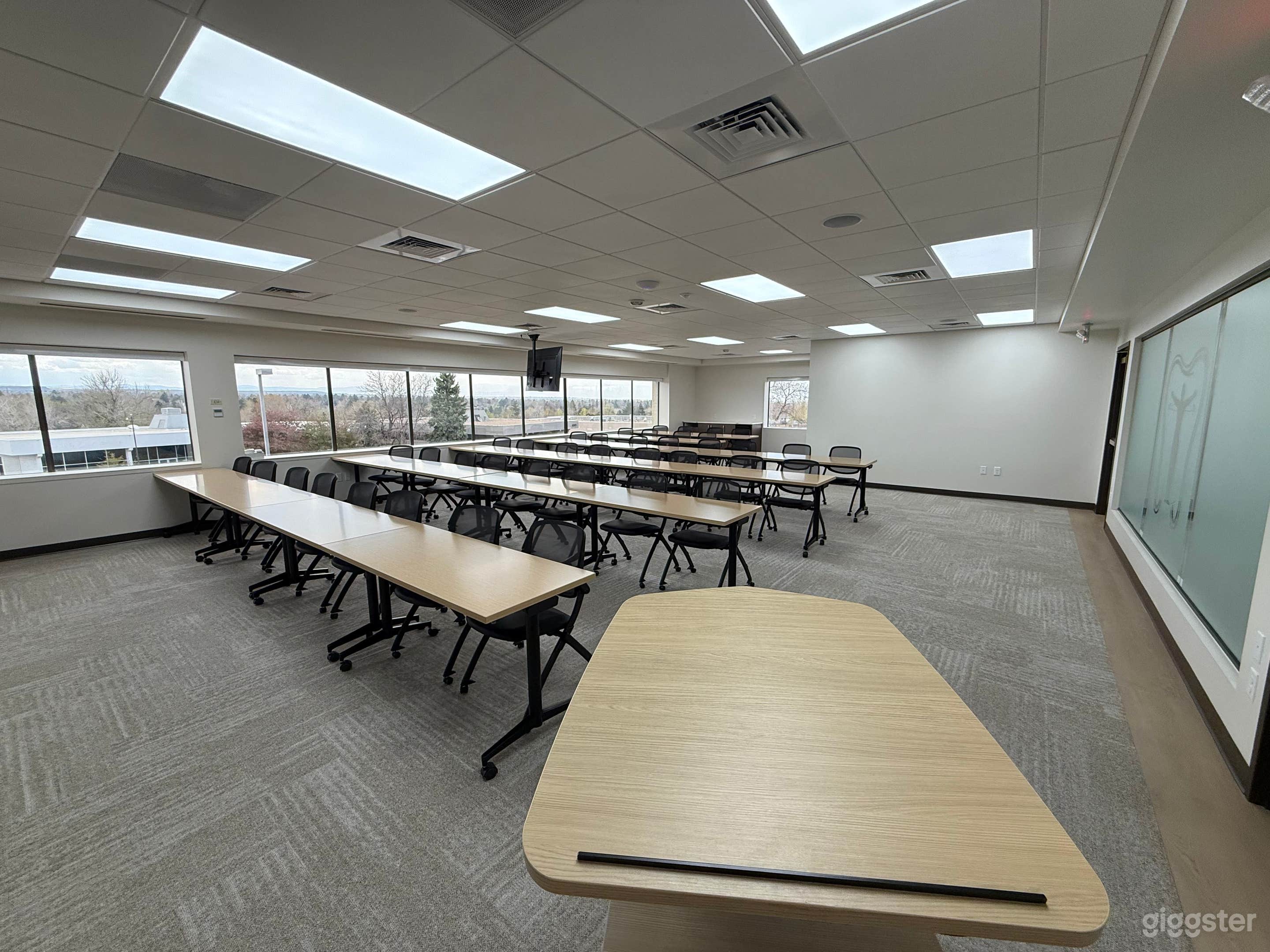 Modern Meeting & Event Space with Mountain Views Photo 1