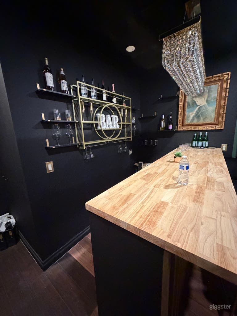  Produktionsbereites Restaurant- & Bar-Set für Dreharbeiten nahe DTLA 