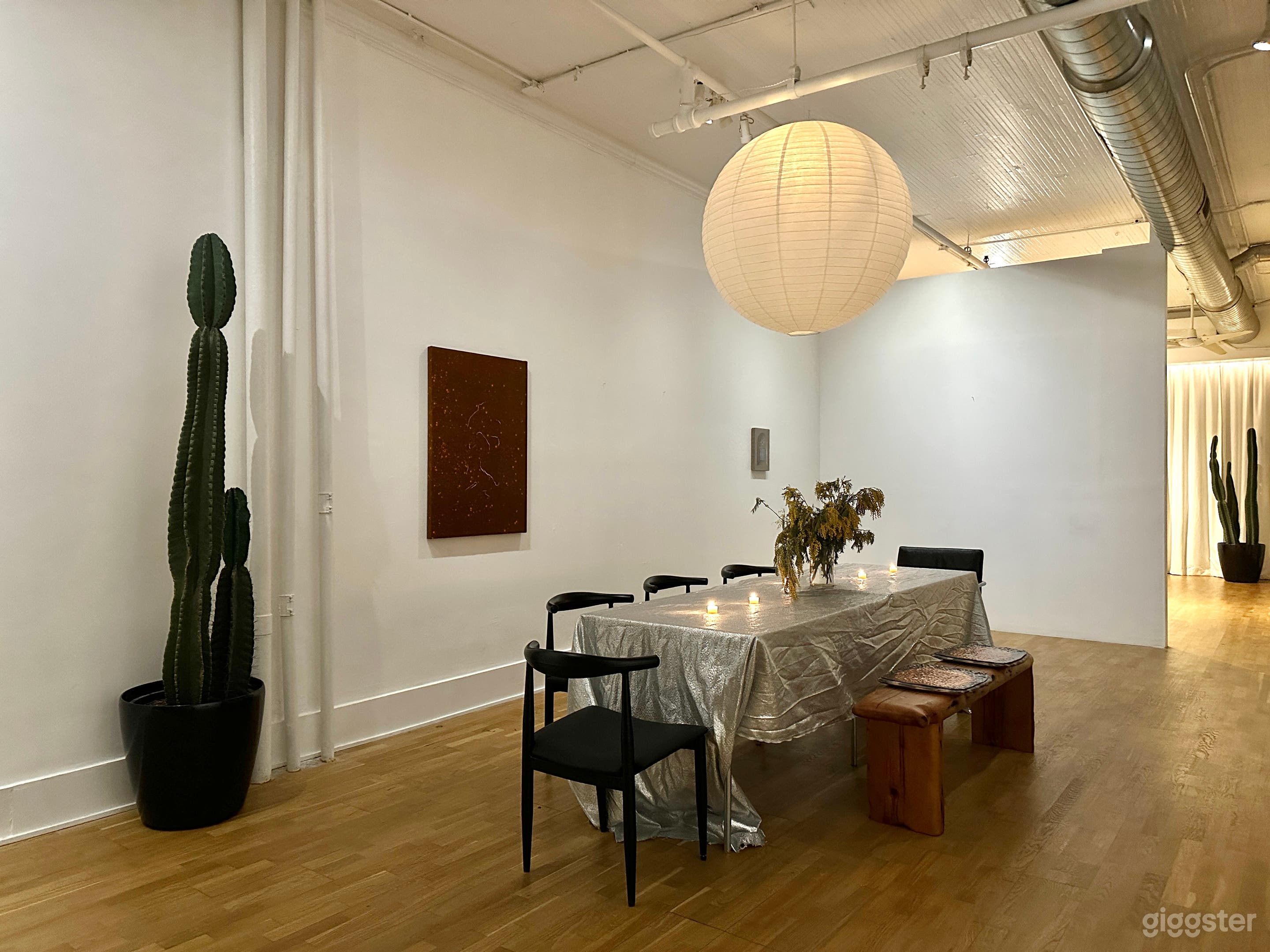 Versatile Loft Space for Events &amp; Productions Photo 4