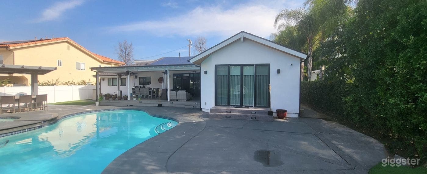 Subterranean Pool, Lush Manicured Yard with Hot tub Photo 4
