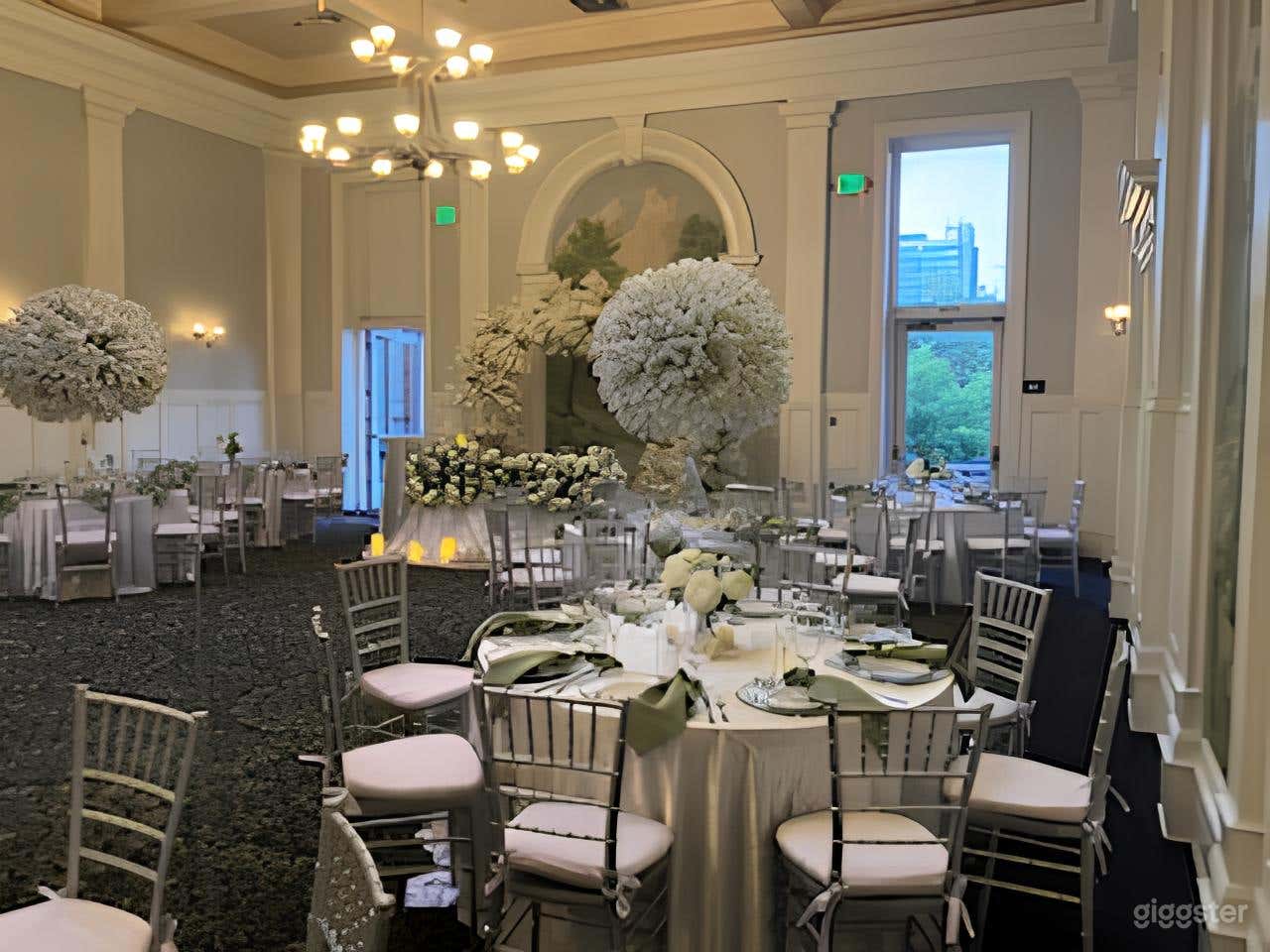 Impressive Banquet Room in Downtown San Jose Photo 1