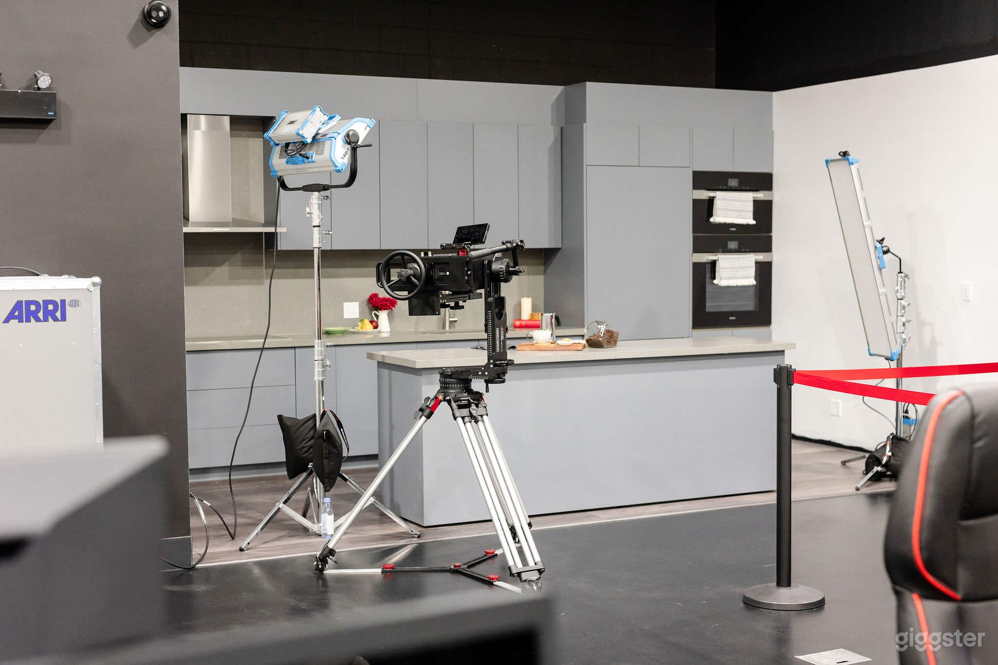 Stunning Kitchen Stage for Production Photo 2