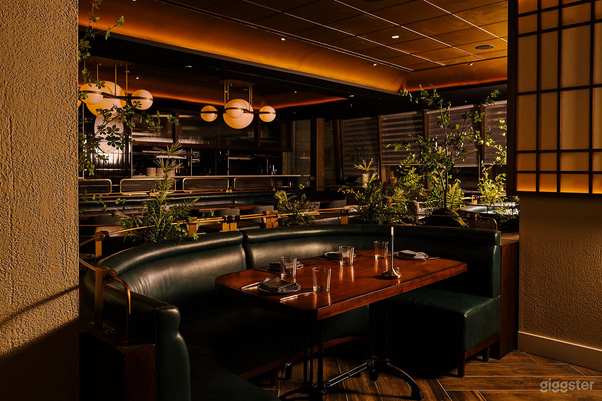 A refined NYC Steakhouse and Bar92 Photo 2