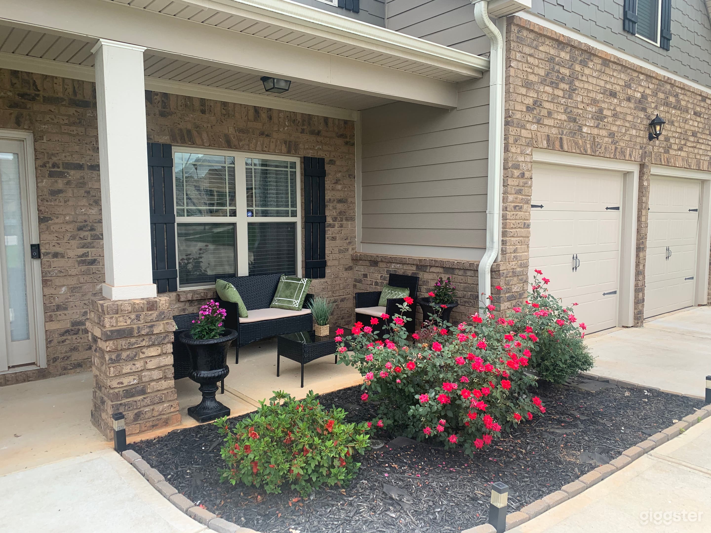 Front porch area. 