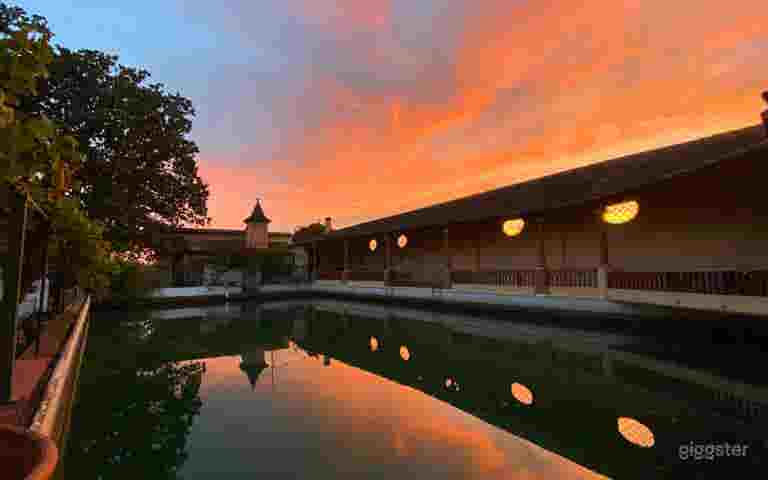  Casa de Campo Modernista con Jardín y Piscina 