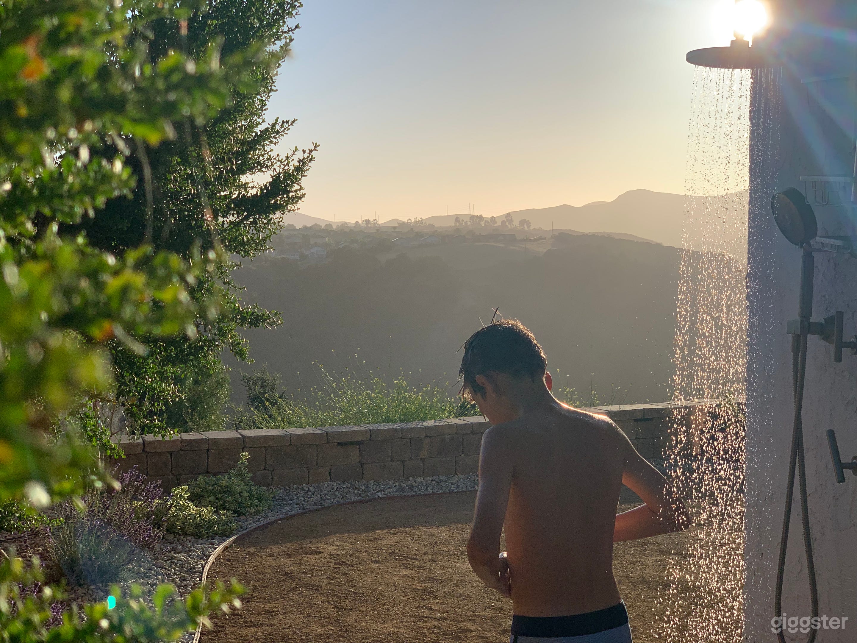 Very unique outdoor rain shower that showcases gorgeous sunsets 365 days a year. Perfect space for creative photography!