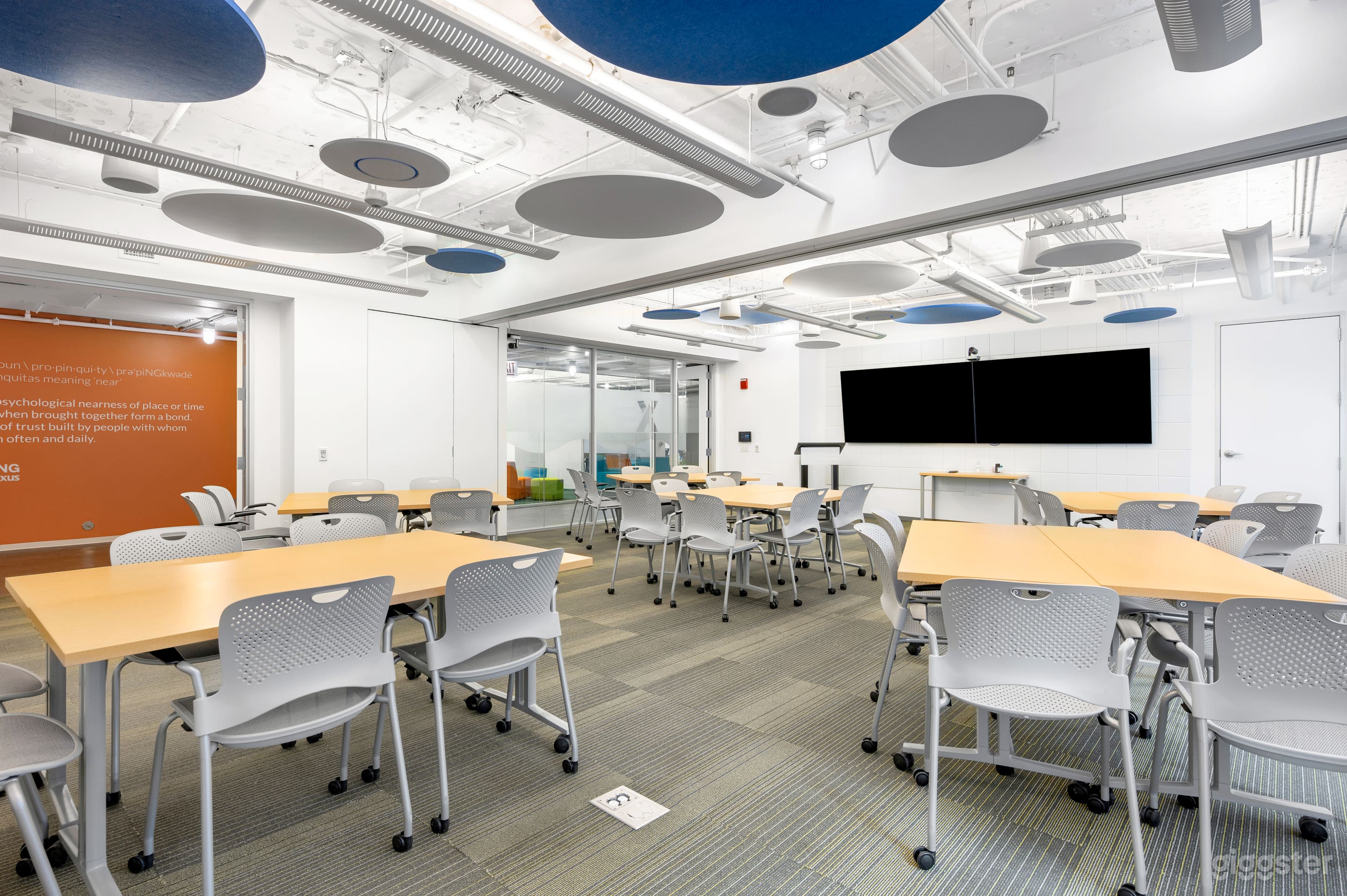 Conference Rooms AB in Pod Style