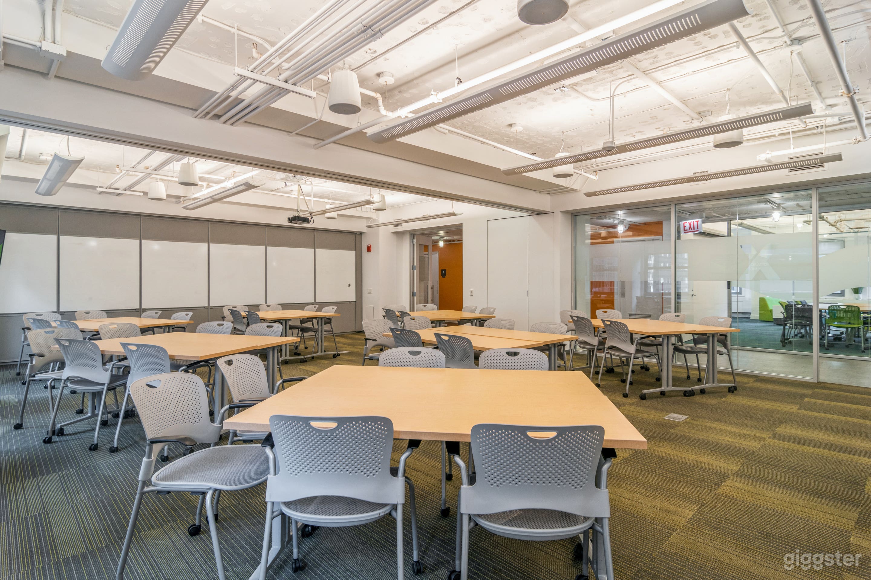 Conference Rooms AB in Pod Style