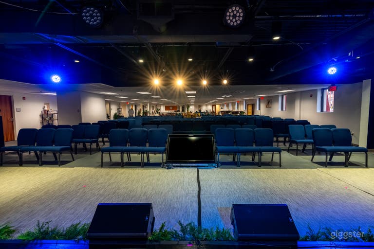  Seating - Stage view 