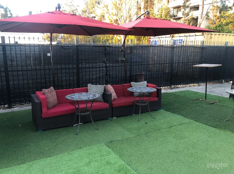  Bright and Inviting Gallery 