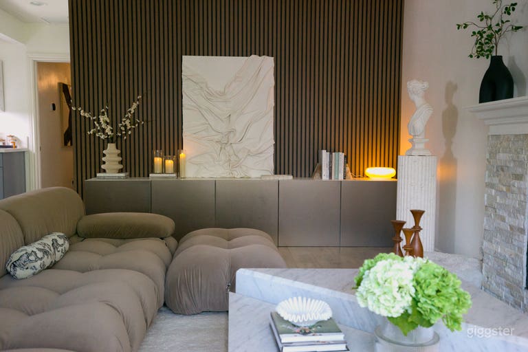  Modern Sculptural Home with Designer Interiors 