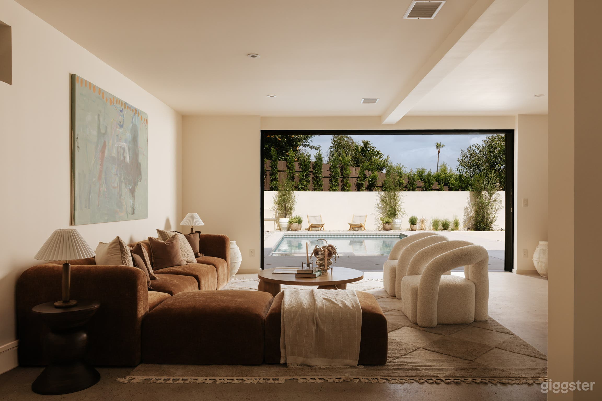California Modern Designer Home Photo 2
